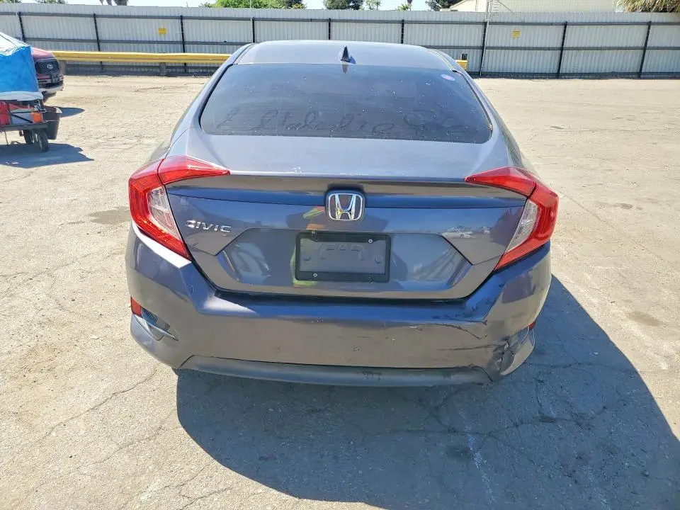 2018 HONDA CIVIC EX  