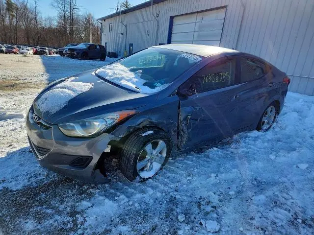 2013 HYUNDAI ELANTRA GLS  