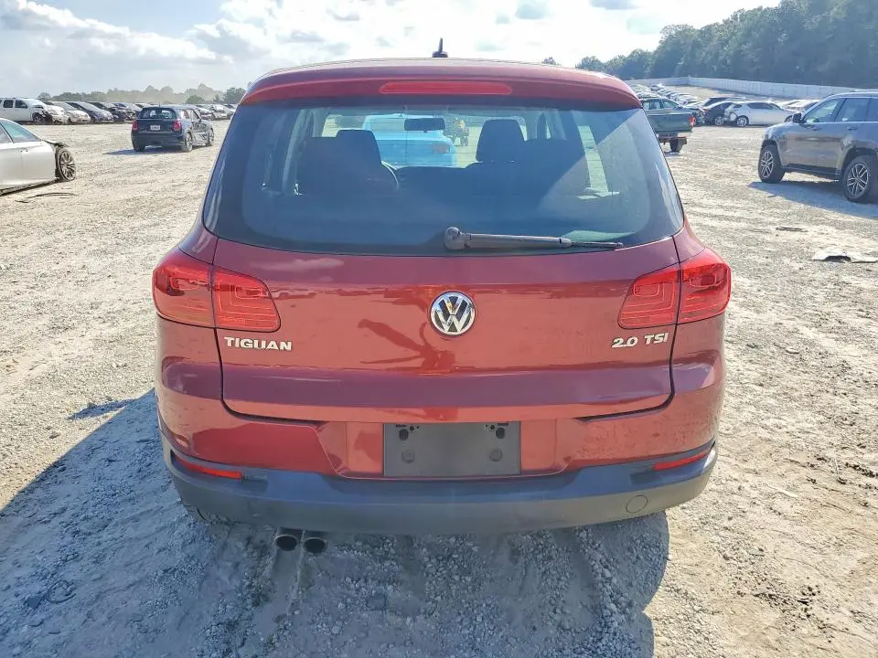 2013 VOLKSWAGEN TIGUAN S  