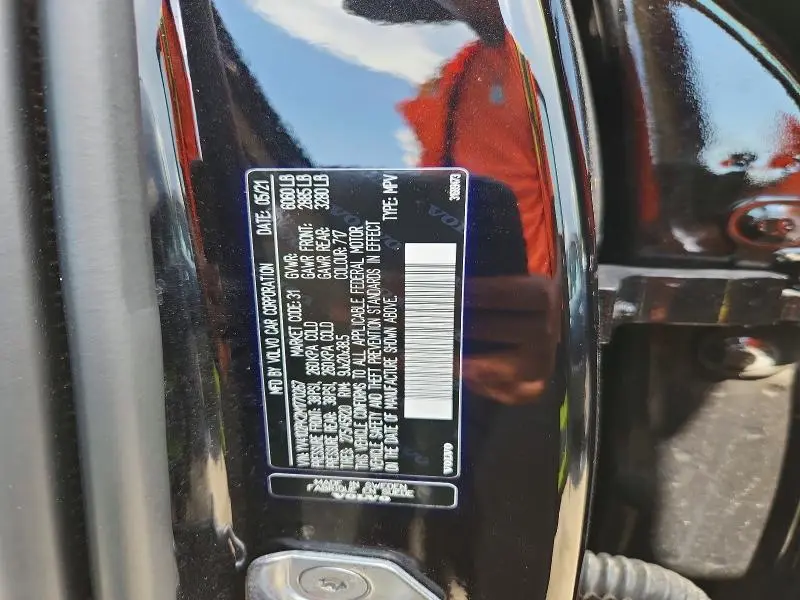 2021 VOLVO XC90 T5 MOMENTUM  
