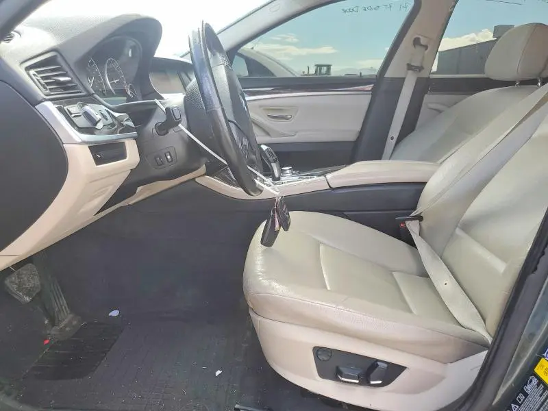 2013 BMW 528 XI  