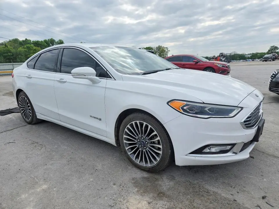 2017 FORD FUSION TITANIUM HEV  