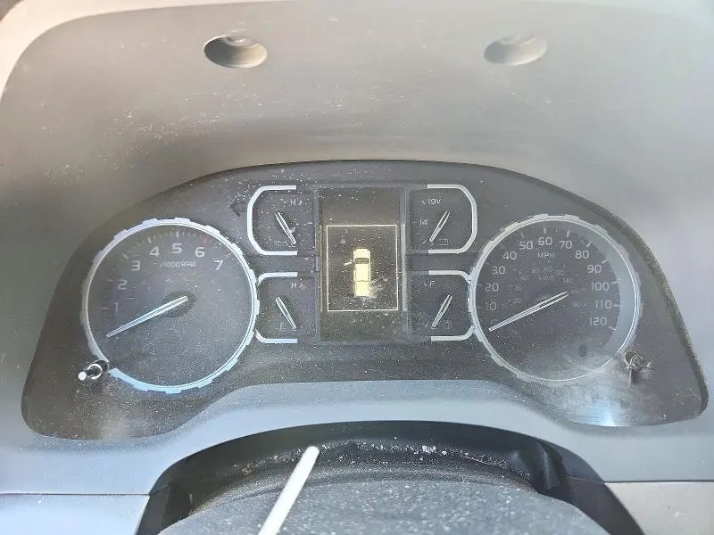 2021 TOYOTA TUNDRA SR5  