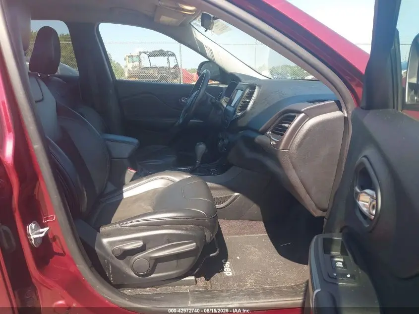 2019 JEEP CHEROKEE LATITUDE PLUS FWD