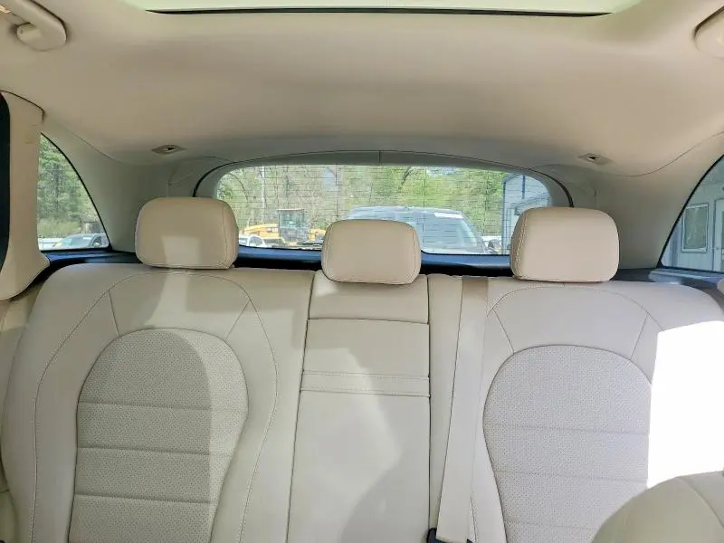 2020 MERCEDES-BENZ GLC 300  