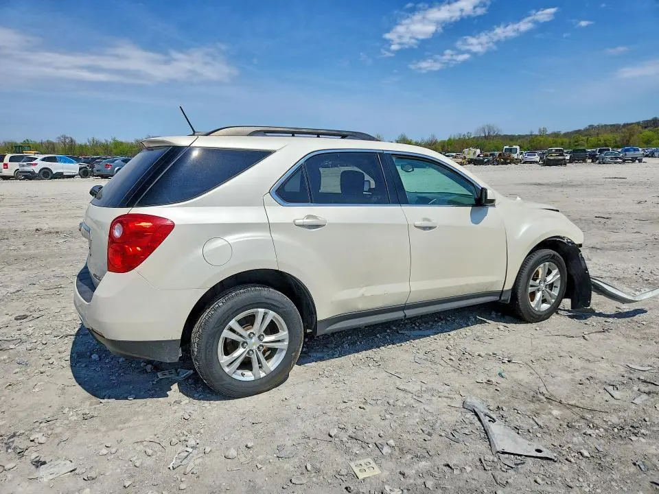 2015 CHEVROLET EQUINOX LT  