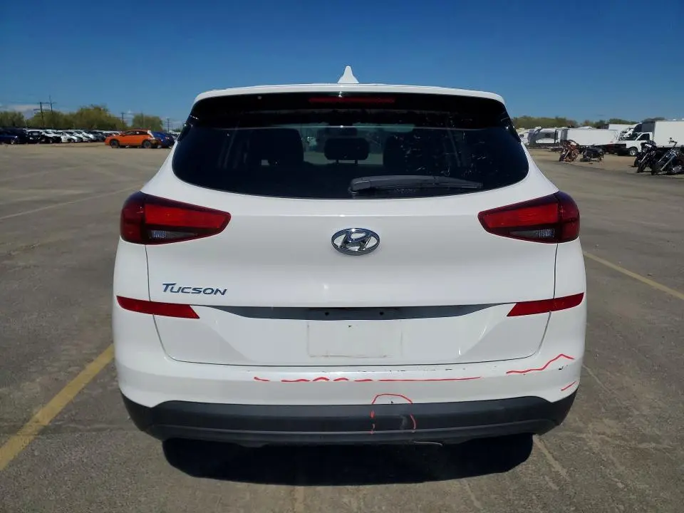 2019 HYUNDAI TUCSON SE  