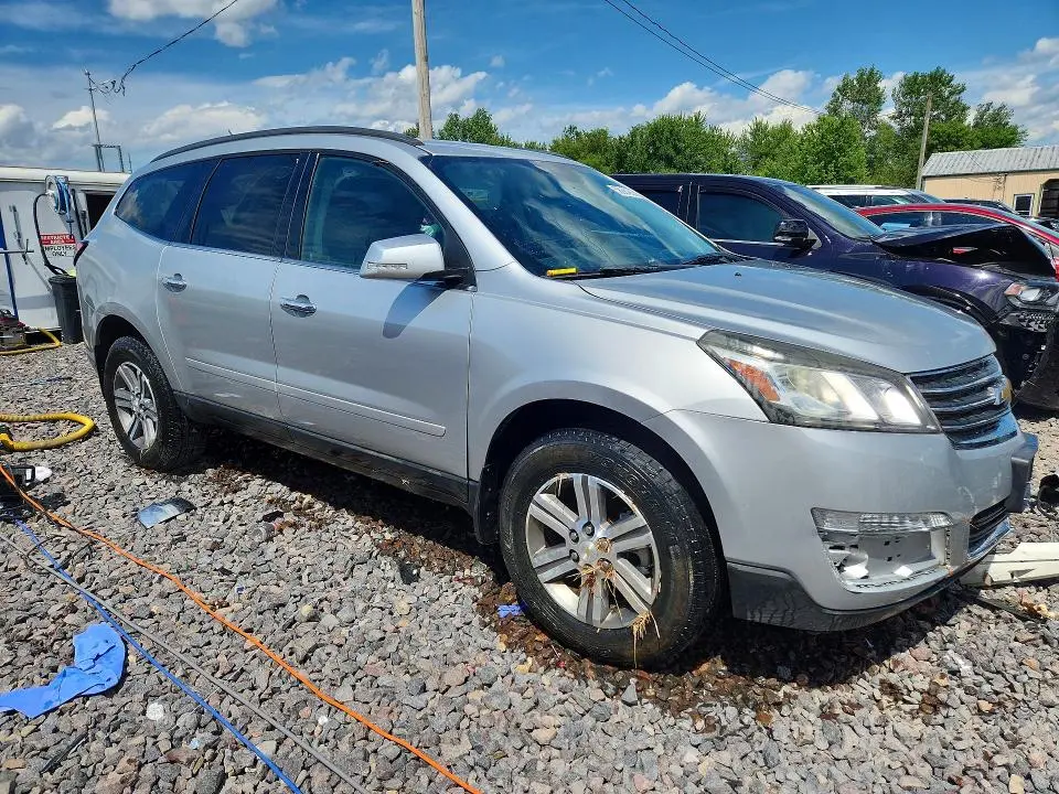 2016 CHEVROLET TRAVERSE LT  