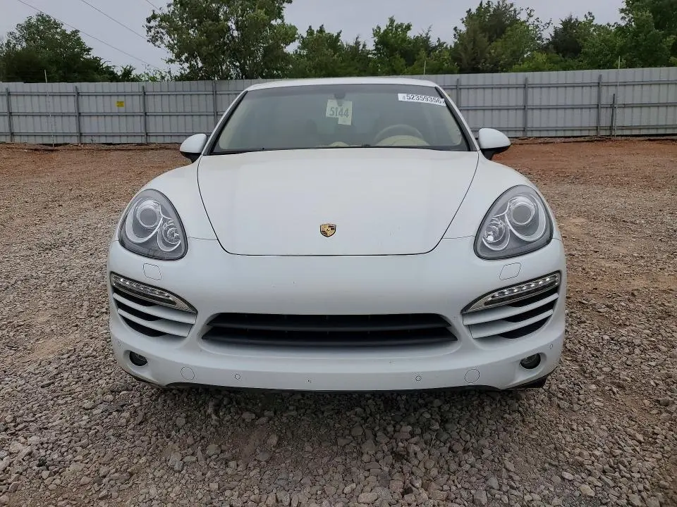 2012 PORSCHE CAYENNE   