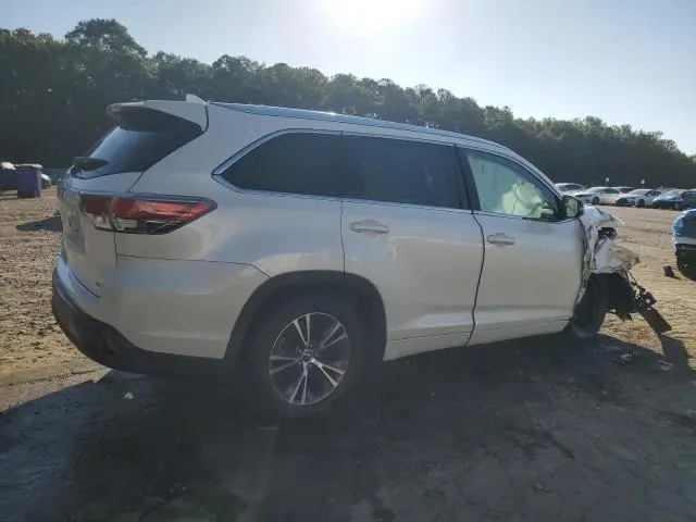 2016 TOYOTA HIGHLANDER XLE  