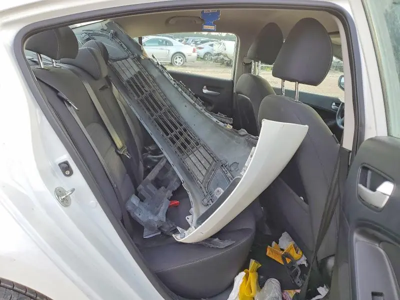 2018 KIA FORTE LX  