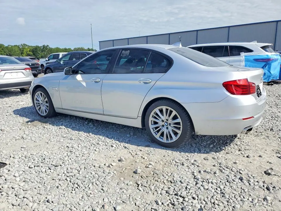 2012 BMW 550 XI  