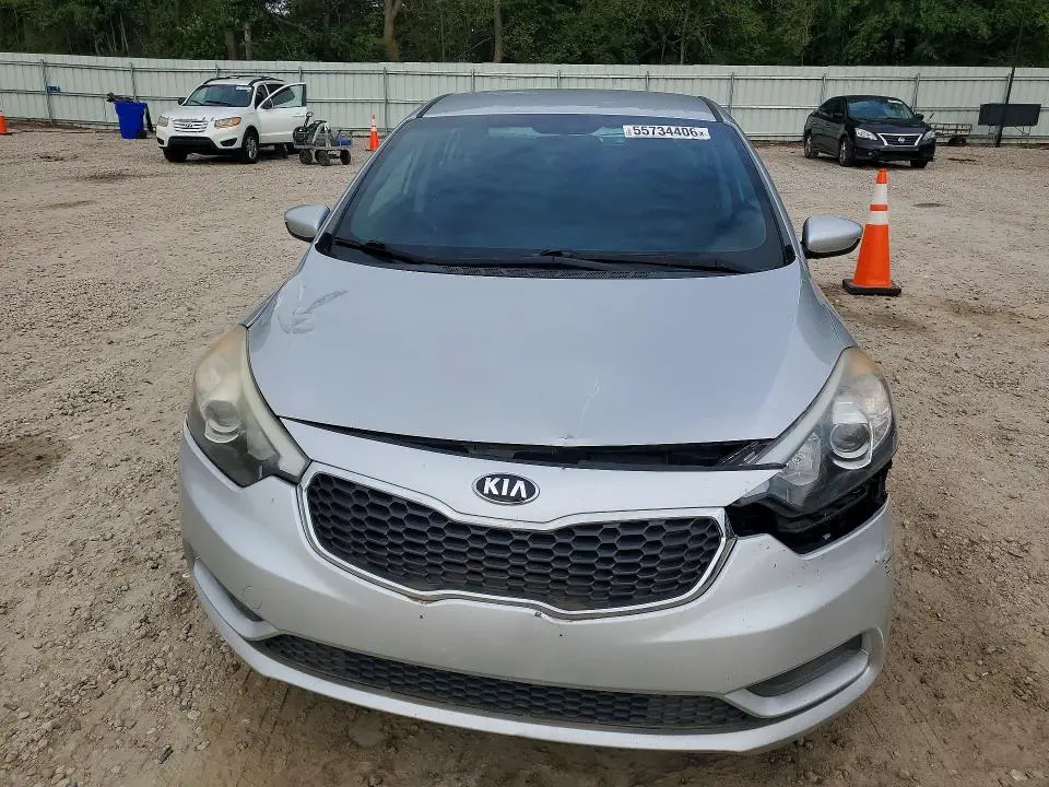 2016 KIA FORTE LX  