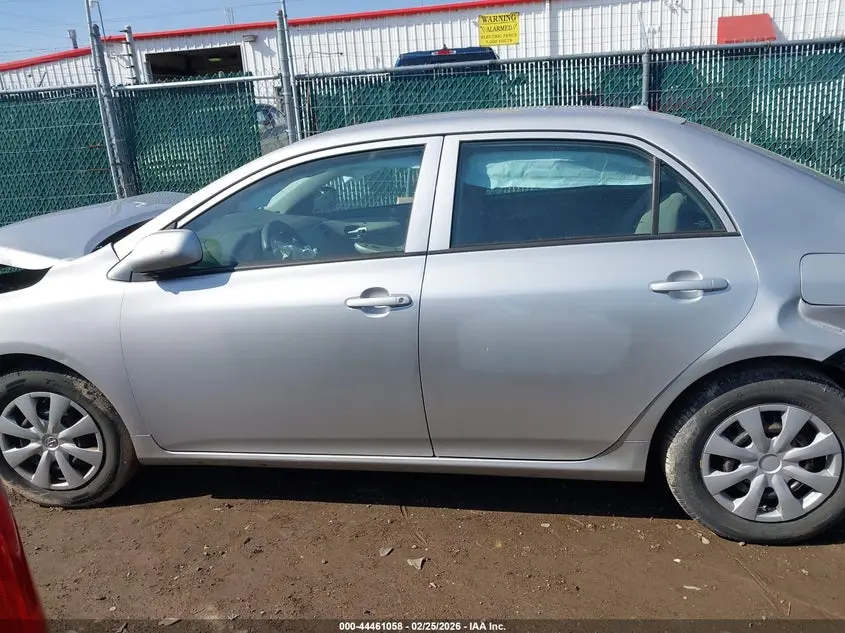 2010 TOYOTA COROLLA LE