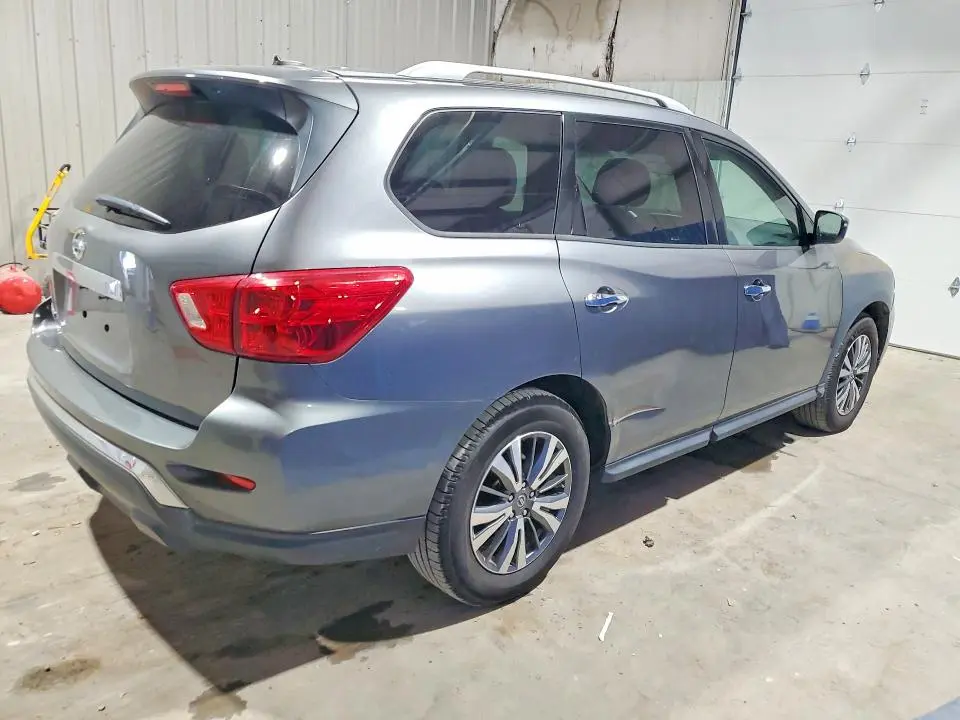 2018 NISSAN PATHFINDER S  