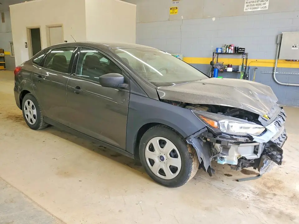 2016 FORD FOCUS S  