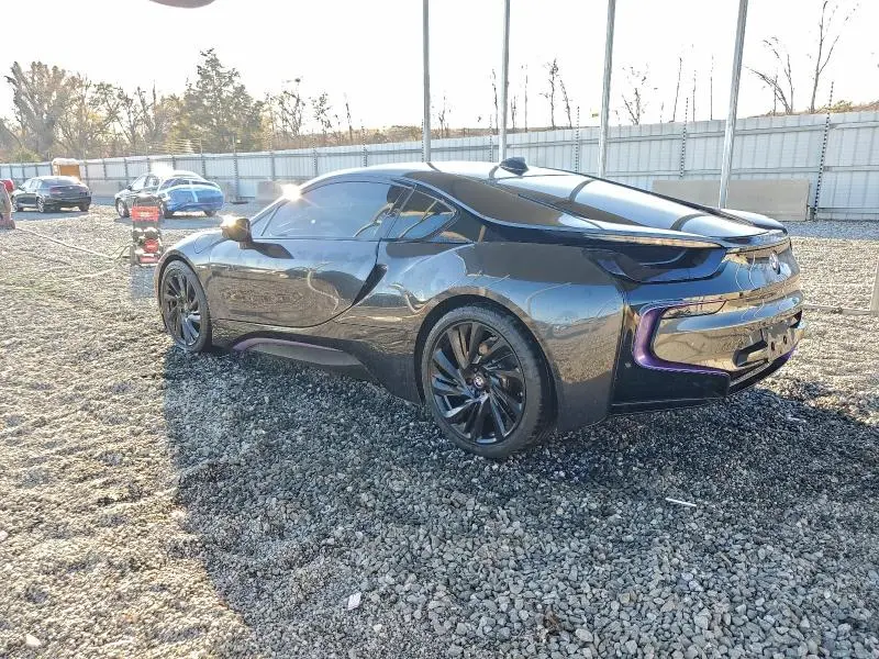 2014 BMW I8   