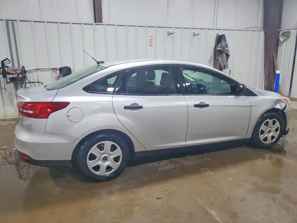 2015 FORD FOCUS S  