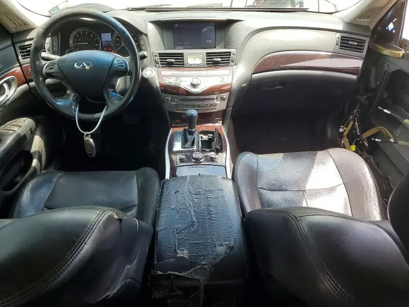 2011 INFINITI M37 X  