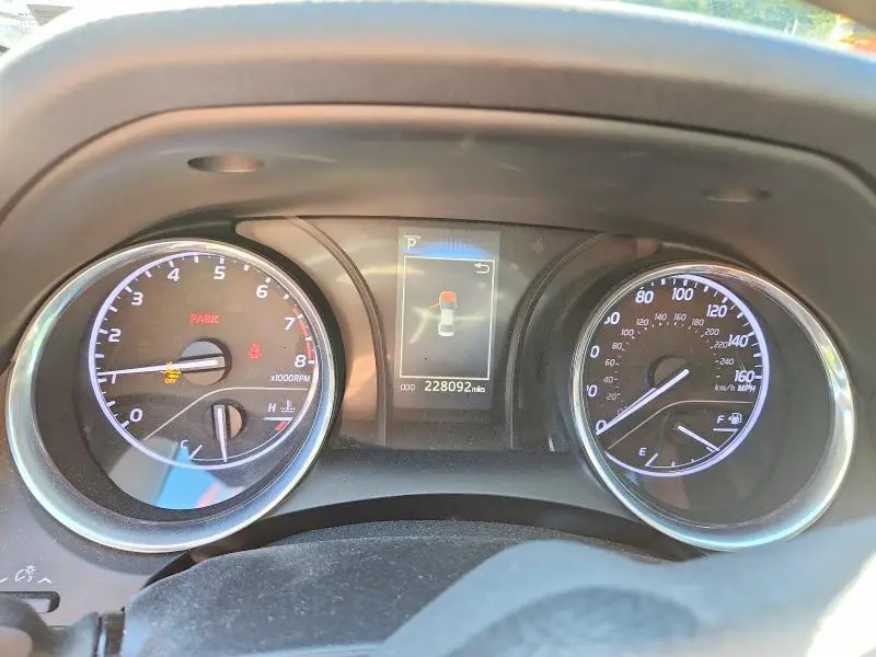 2019 TOYOTA CAMRY LE  