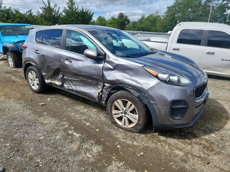 2018 KIA SPORTAGE LX  