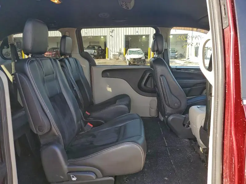2018 DODGE GRAND CARAVAN SXT  