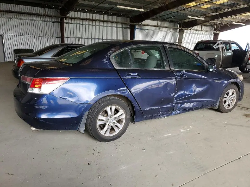 2011 HONDA ACCORD LXP  