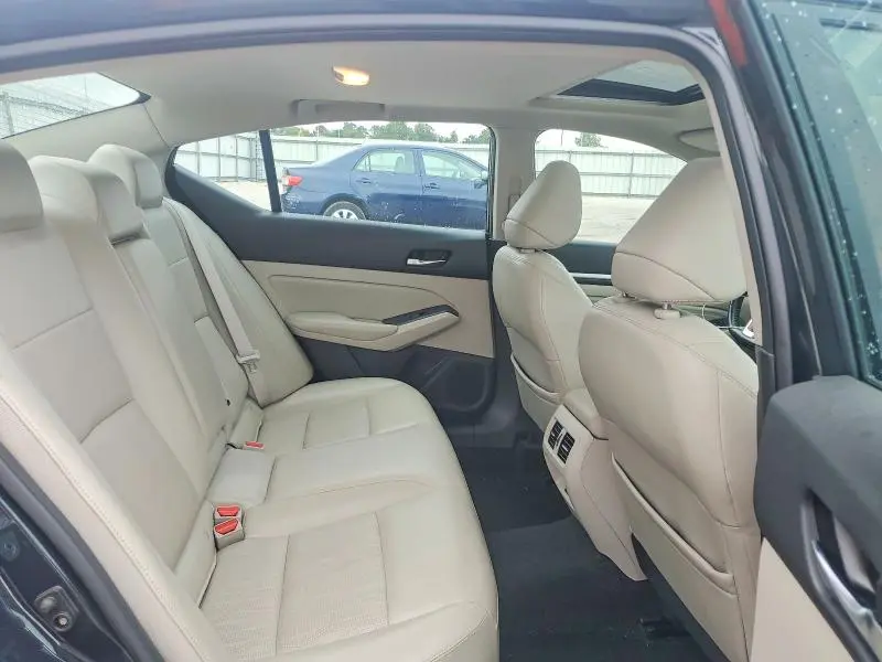 2019 NISSAN ALTIMA SL  