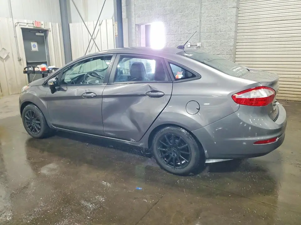 2014 FORD FIESTA SE  