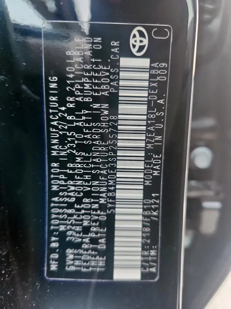 2025 TOYOTA COROLLA LE