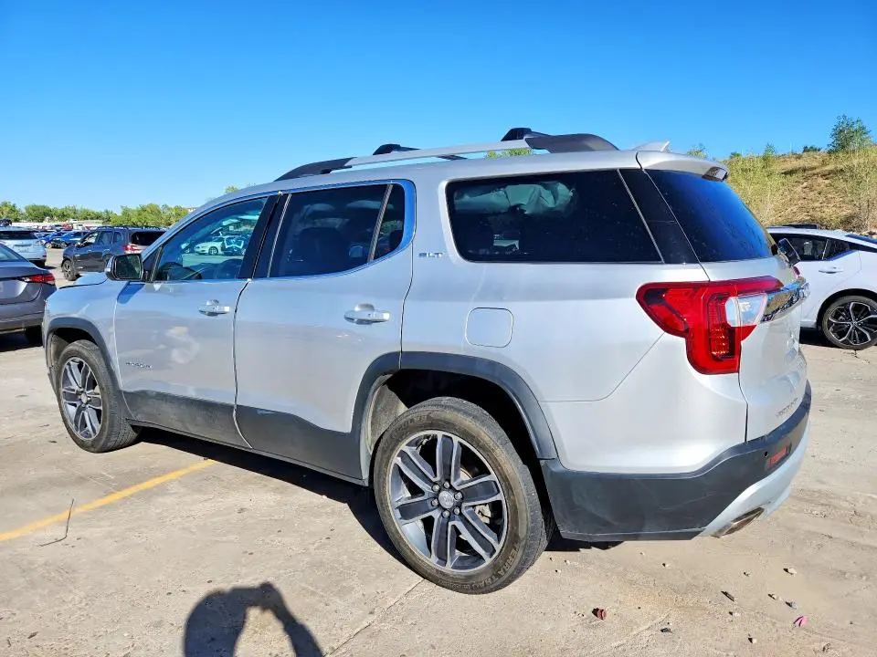 2020 GMC ACADIA SLT  
