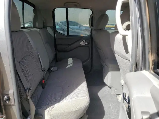2019 NISSAN FRONTIER S  