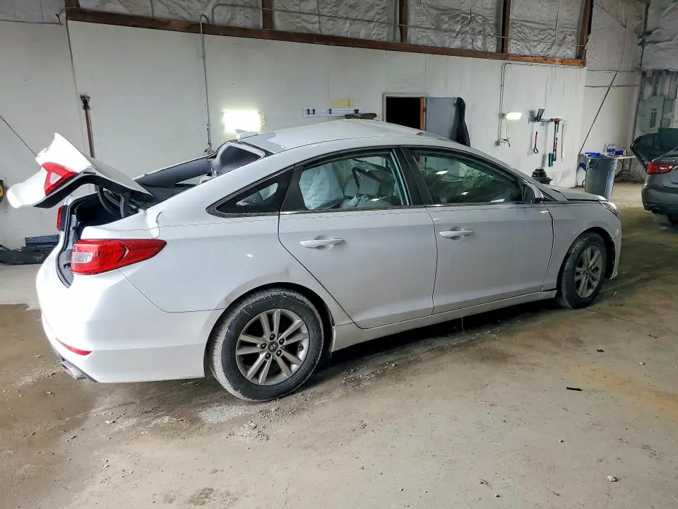 2017 HYUNDAI SONATA SE  