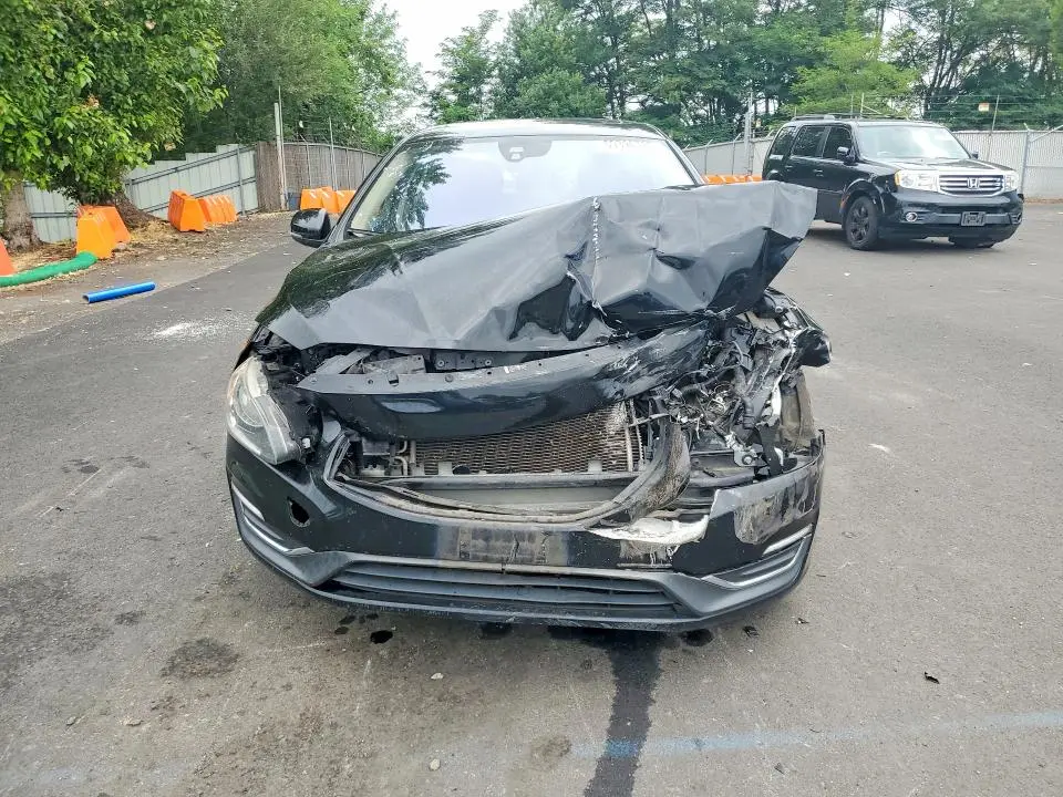 2014 VOLVO S60 T5  