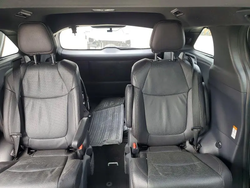 2025 TOYOTA SIENNA   
