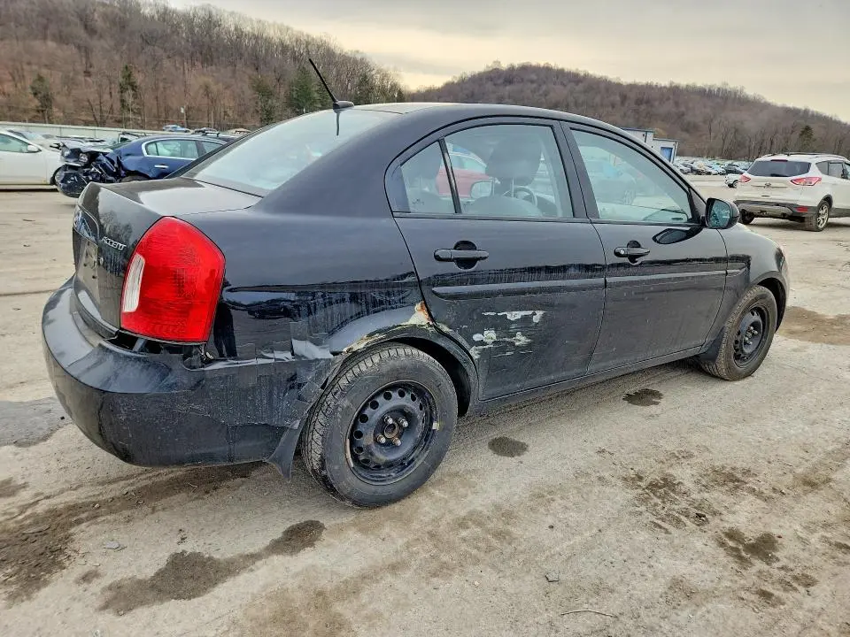 2010 HYUNDAI ACCENT GLS  