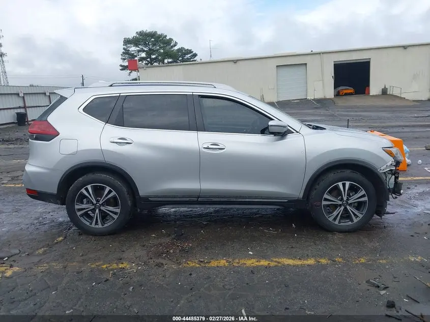 2018 NISSAN ROGUE SL