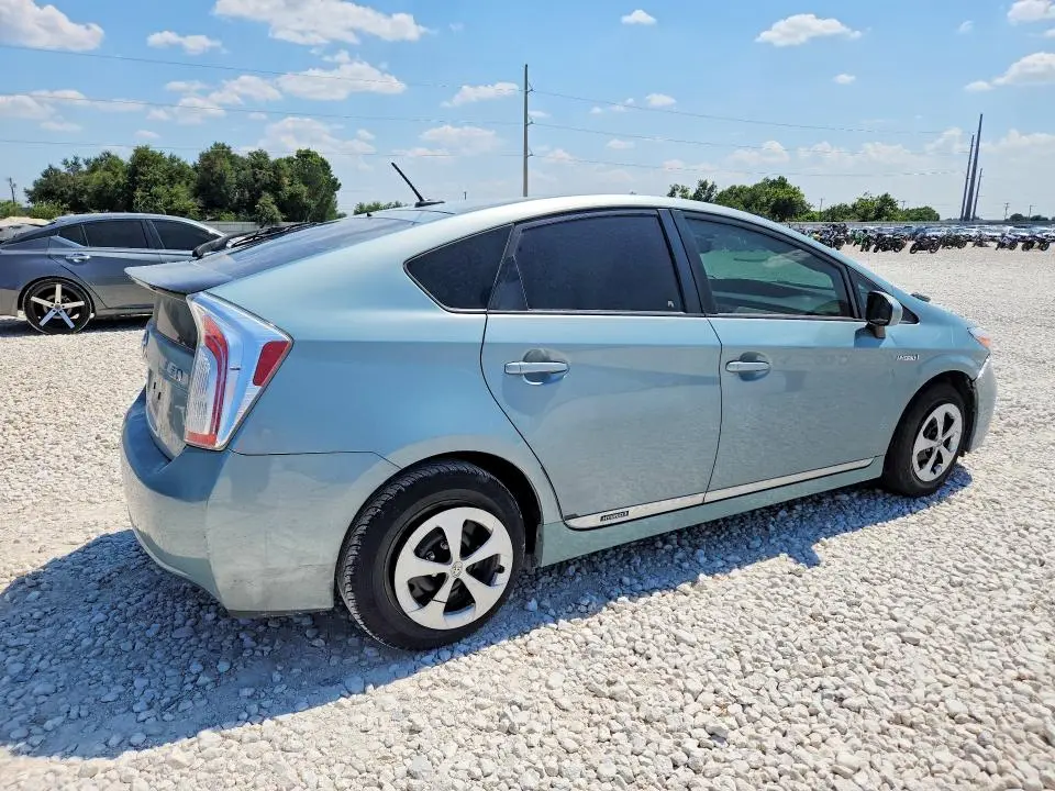 2013 TOYOTA PRIUS FOUR  
