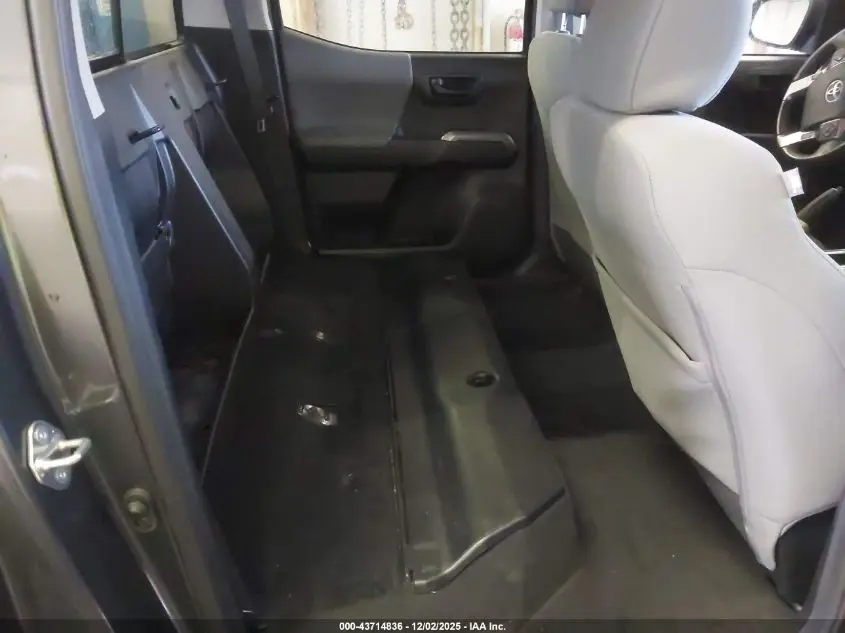 2018 TOYOTA TACOMA SR5 V6