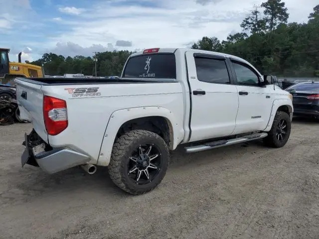 2016 TOYOTA TUNDRA CREWMAX SR5  