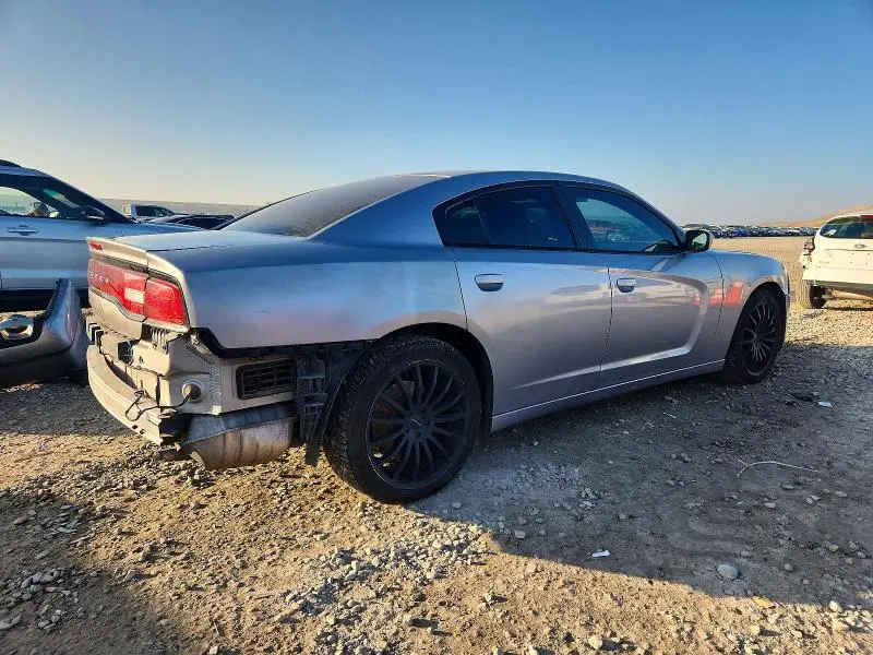 2014 DODGE CHARGER SE  