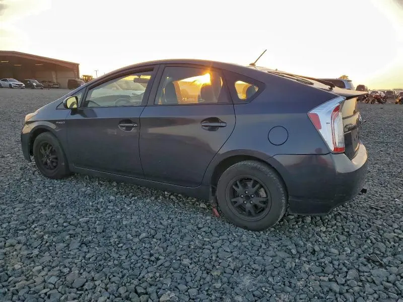 2013 TOYOTA PRIUS   