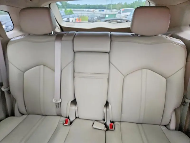 2015 CADILLAC SRX PERFORMANCE COLLECTION  