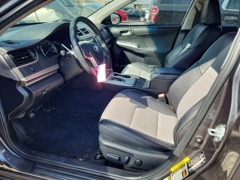 2012 TOYOTA CAMRY SE  