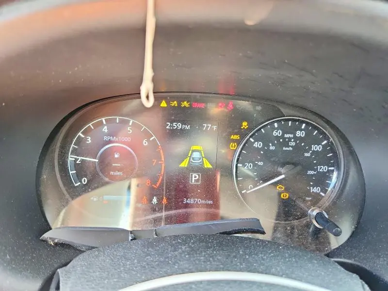 2022 NISSAN KICKS SV  