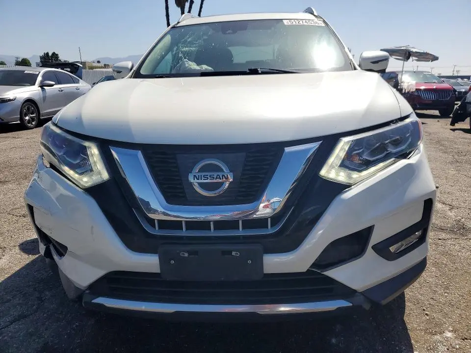 2017 NISSAN ROGUE SL  