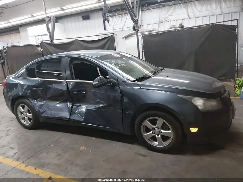 2014 CHEVROLET CRUZE LT