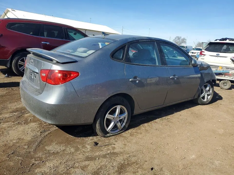 2010 HYUNDAI ELANTRA GLS  