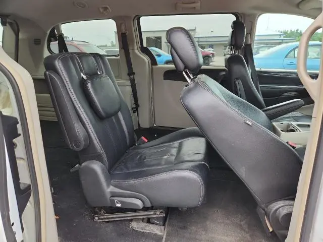 2014 CHRYSLER TOWN & COUNTRY TOURING  