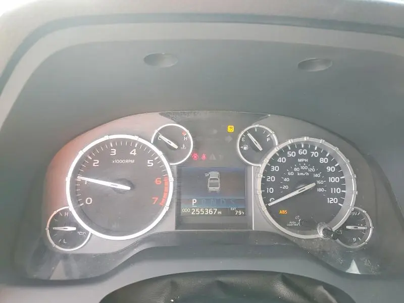 2017 TOYOTA TUNDRA SR5  